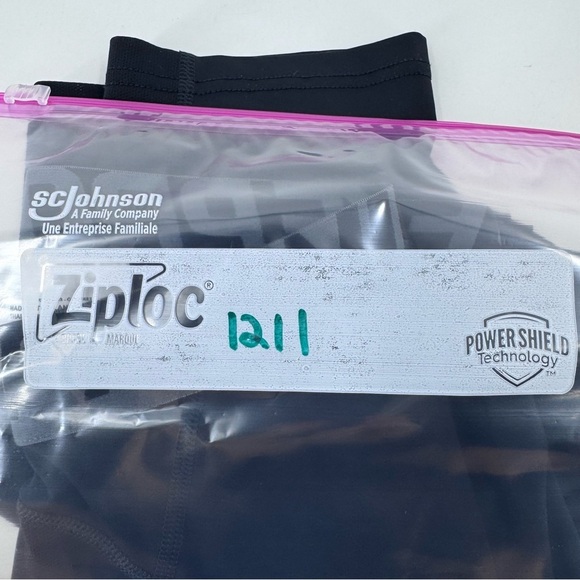 Nike Compression Pants Black and White with Elastic Waistband - Picture 8 of 8